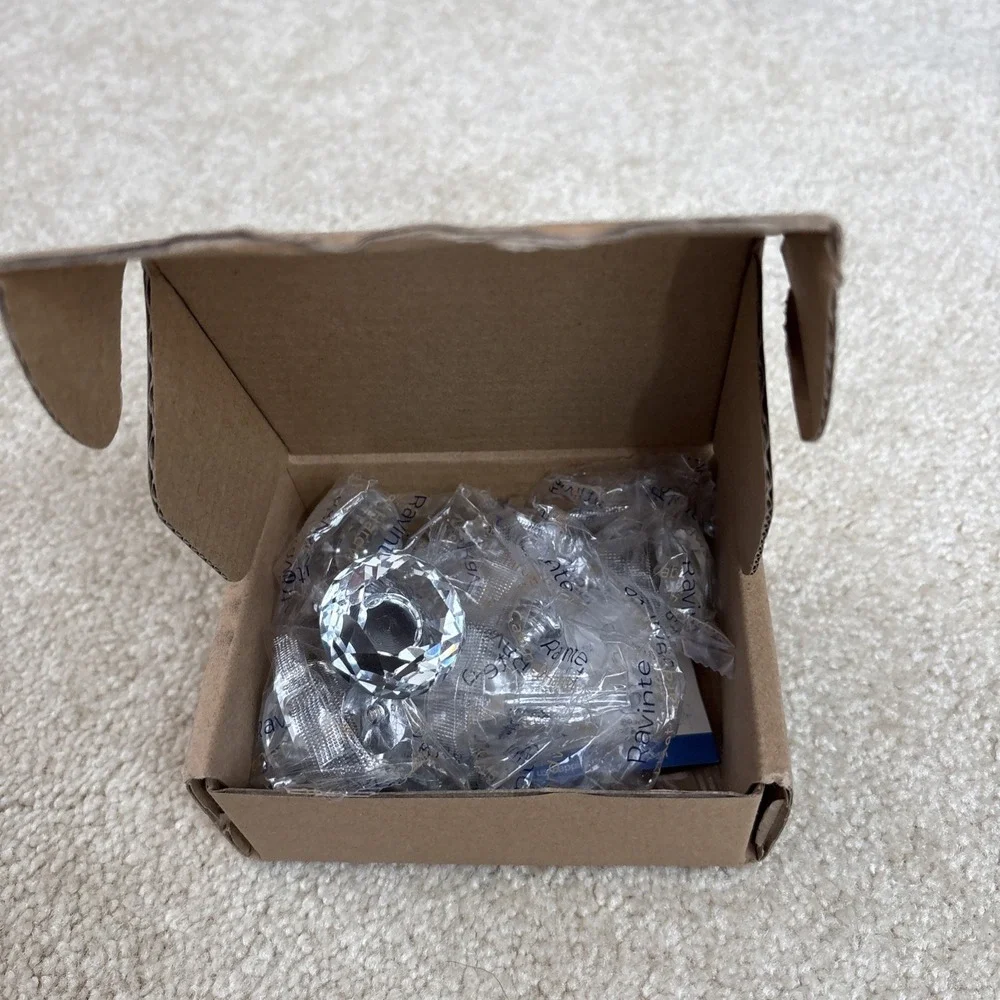Ravinte 5 Pack Glass Crystal Diamond Knobs pulls for Drawers Cabinet- SilverBase
